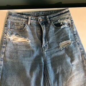 American Eagle distressed mom Jean